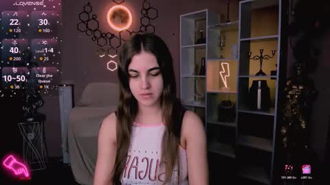 Snapshot of lina_fox12 chatting on December 3, 1:20 pm lina_fox12 online show from December 3, 1:20 pm