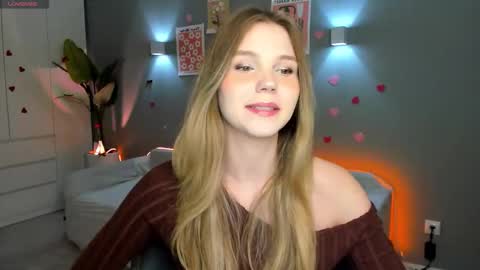 Lina online show from February 21, 1:23 pm