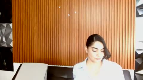 Snapshot of lina_leyton chatting on June 24, 5:45 pm Lina Leyton online show from June 24, 5:45 pm