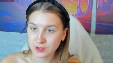 lina_massey online show from May 6, 12:30 am
