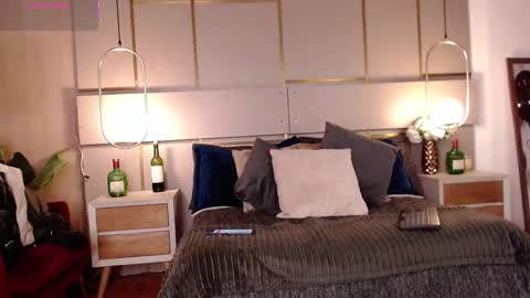 Lina online show from November 13, 7:35 pm