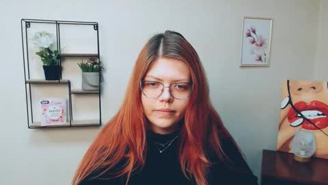 lina_ri online show from October 30, 7:25 pm