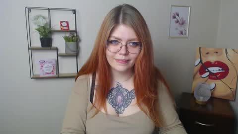 lina_ri online show from November 12, 7:35 pm