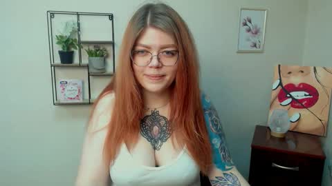 lina_ri online show from December 18, 10:10 am