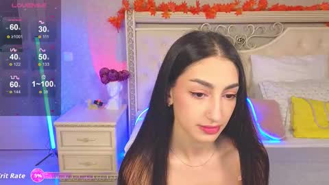 Lina Robbins  online show from November 17, 2:06 am