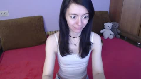Lina Rouge online show from April 6, 3:48 am