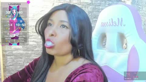 LINA SANCHEZ online show from May 1, 8:35 pm