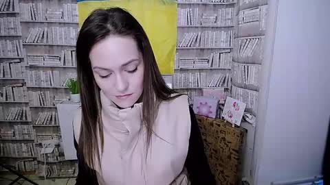 Lina online show from September 25, 5:44 am