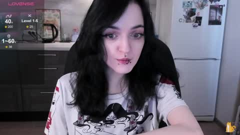 Lina 3  1715622743 online show from March 6, 9:28 am