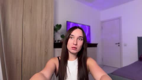 Lina online show from September 14, 4:39 pm