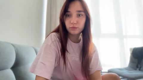 Lina online show from September 27, 7:02 am