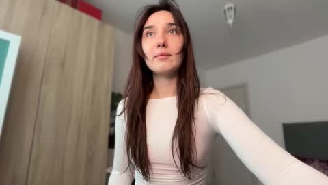 Lina online show from October 11, 8:35 am