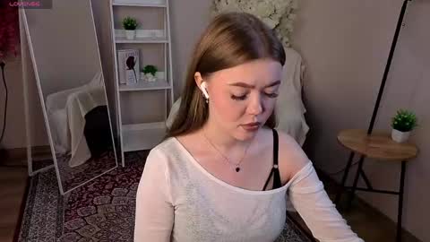 Snapshot of linabliss chatting on May 17, 3:15 am Lina online show from May 17, 3:15 am