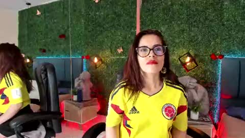 Lina  online show from June 18, 11:36 am