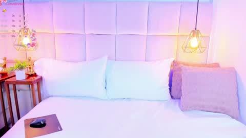 Snapshot of linaglam chatting on January 30, 10:41 pm LinaGlam online show from January 30, 10:41 pm