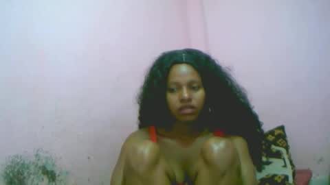 linah1123 online show from December 16, 11:21 pm