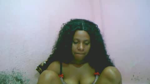 linah1123 online show from January 15, 10:46 pm