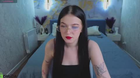 Lina online show from February 11, 8:52 am