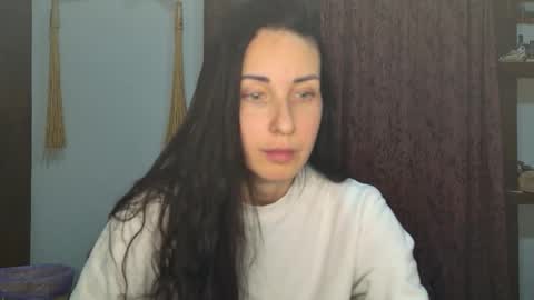 LinaLivee online show from February 1, 6:17 pm