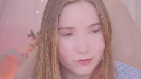 Lina online show from December 4, 4:33 am