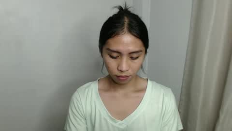 Snapshot of linaslayer chatting on February 21, 3:43 pm Lexi online show from February 21, 3:43 pm