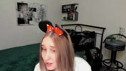 Lina online show from March 6, 12:54 am