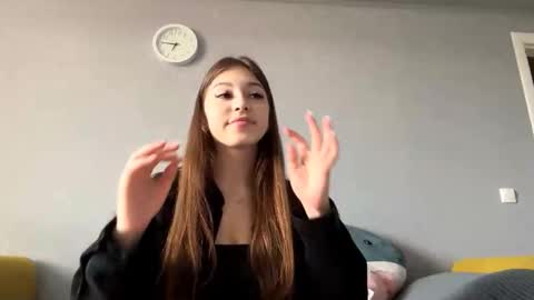 Elin online show from September 16, 10:05 am