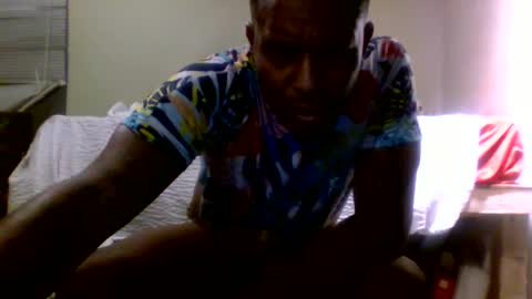 Snapshot of lincolnlongdick chatting on December 31, 1:08 pm Richie Rich online show from December 31, 1:08 pm