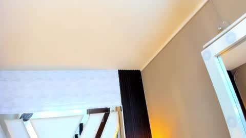  Linda  online show from November 29, 6:11 pm