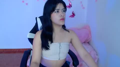 Snapshot of linda__777 chatting on October 14, 12:06 pm linda__777 online show from October 14, 12:06 pm