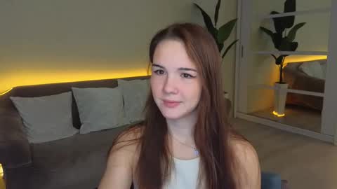 linda__robertz online show from September 13, 9:03 pm