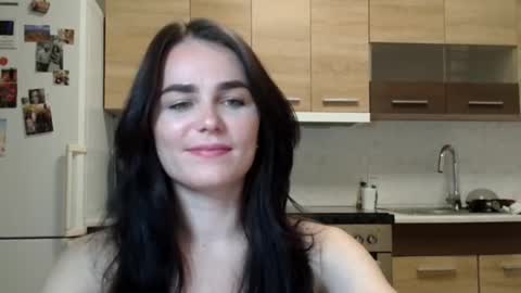 Snapshot of linda_aa chatting on October 26, 7:42 pm Linda online show from October 26, 7:42 pm