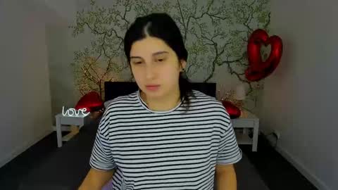Snapshot of linda_ex chatting on February 14, 10:59 am Linda online show from February 14, 10:59 am