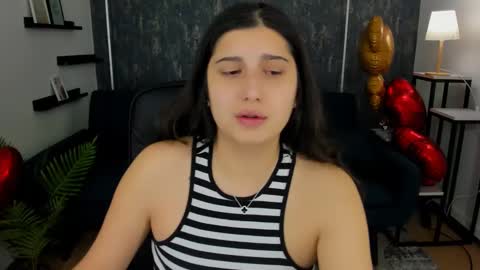 Snapshot of linda_ex chatting on February 15, 8:00 am Linda online show from February 15, 8:00 am