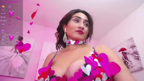 Snapshot of linda_morgan1 chatting on February 14, 6:19 pm Maria Paula online show from February 14, 6:19 pm