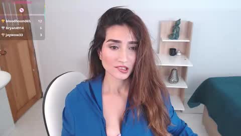 Maria Paula online show from February 7, 11:58 am
