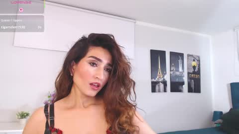 Maria Paula online show from April 2, 12:14 pm
