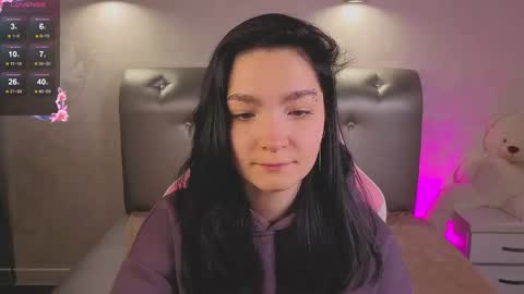 Linda online show from November 22, 1:48 am