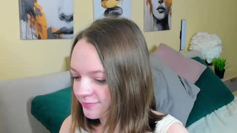 My real name is Olivia online show from April 7, 1:28 am