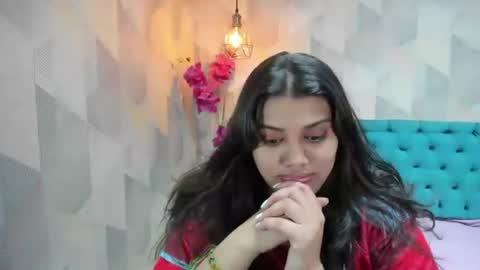 Snapshot of lindabreexlove chatting on June 17, 4:08 pm online show from June 17, 4:08 pm