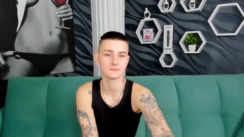 Snapshot of lindabryantt chatting on February 12, 10:03 am lindabryantt online show from February 12, 10:03 am