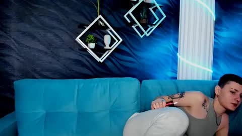 Snapshot of lindabryantt chatting on March 7, 6:13 am lindabryantt online show from March 7, 6:13 am