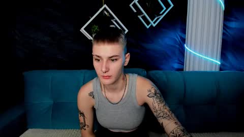 Snapshot of lindabryantt chatting on March 11, 3:05 am lindabryantt online show from March 11, 3:05 am