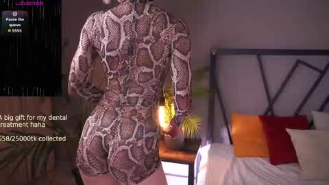 your Linda is back online show from November 30, 4:05 am