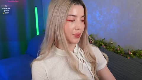 Linda online show from June 4, 4:18 am