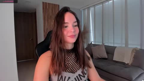 Snapshot of lindseyhallx chatting on March 2, 6:51 pm call me annie online show from March 2, 6:51 pm