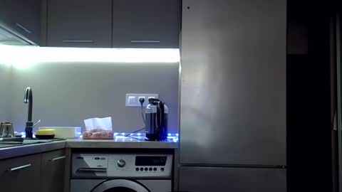 Anna online show from March 14, 9:26 am