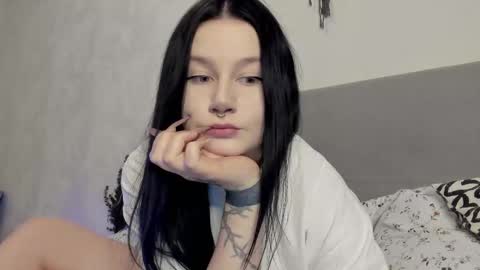 Snapshot of line_green chatting on January 7, 10:40 am Lina online show from January 7, 10:40 am