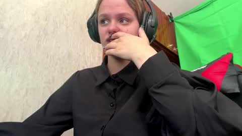 Eva online show from February 10, 9:35 am