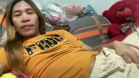 weng bustamante online show from December 28, 9:52 am